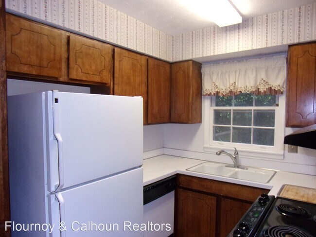 Building Photo - 931 Oakview Ave