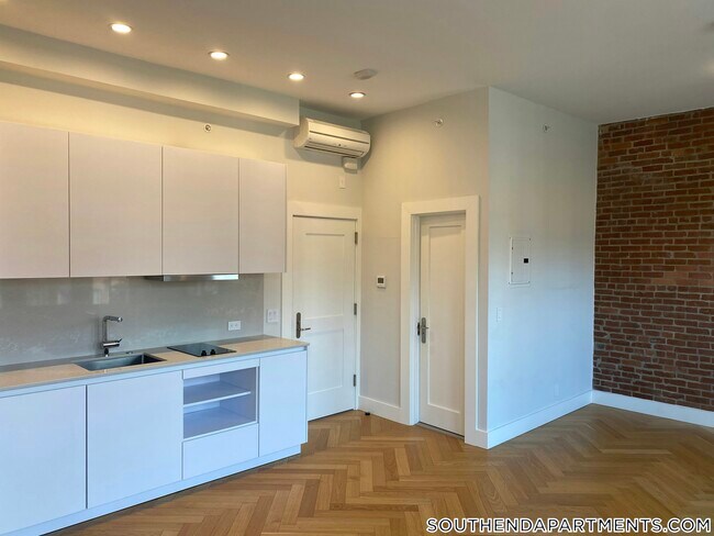 Foto del edificio - 461 Massachusetts Ave