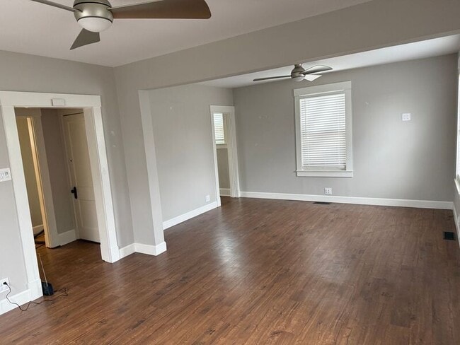 Building Photo - 7237 Osceola Dr