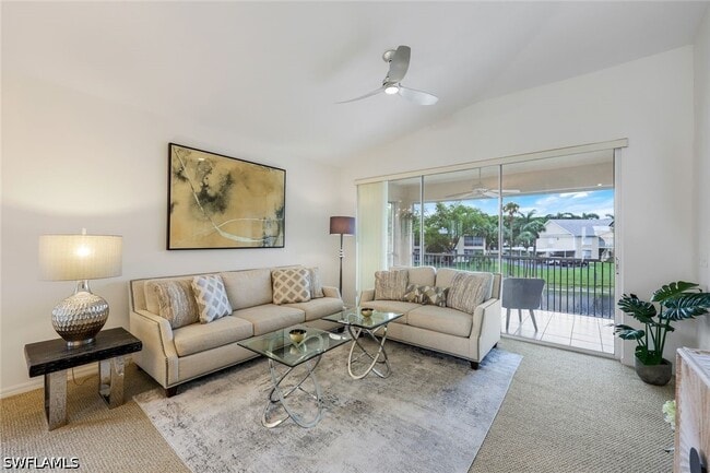 Foto del edificio - 437 Wiggins Lake Ct