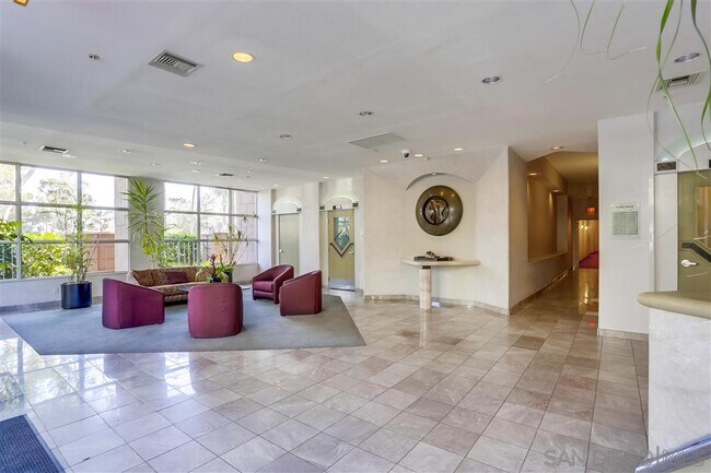 Foto del edificio - 3060 Sixth Ave