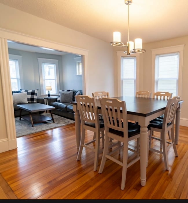 Building Photo - 22 Dearborn St