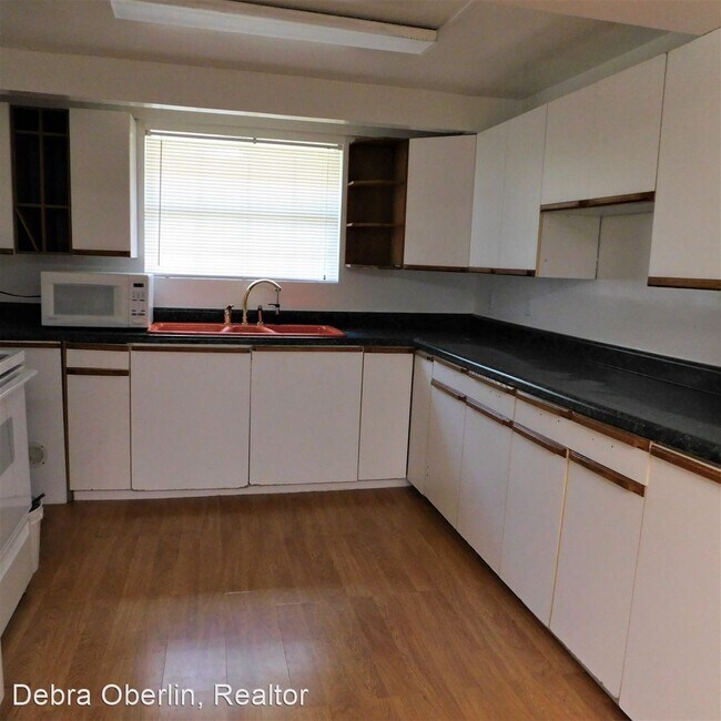 Building Photo - 2 br, 2.5 bath House - 13518 NE 178th Terr