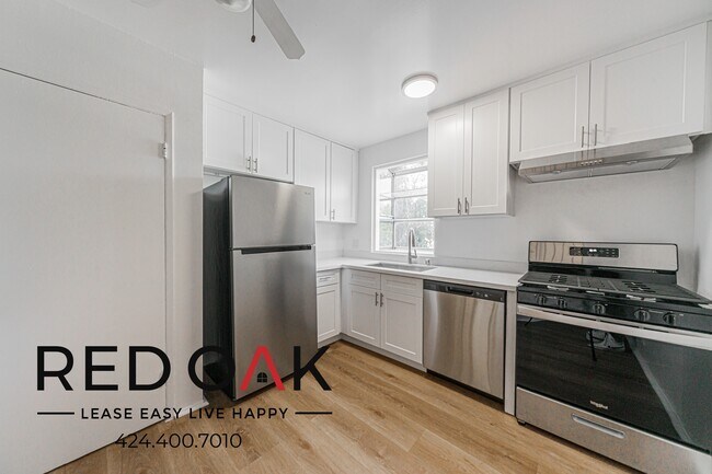 Foto del edificio - 4737 Orion Ave