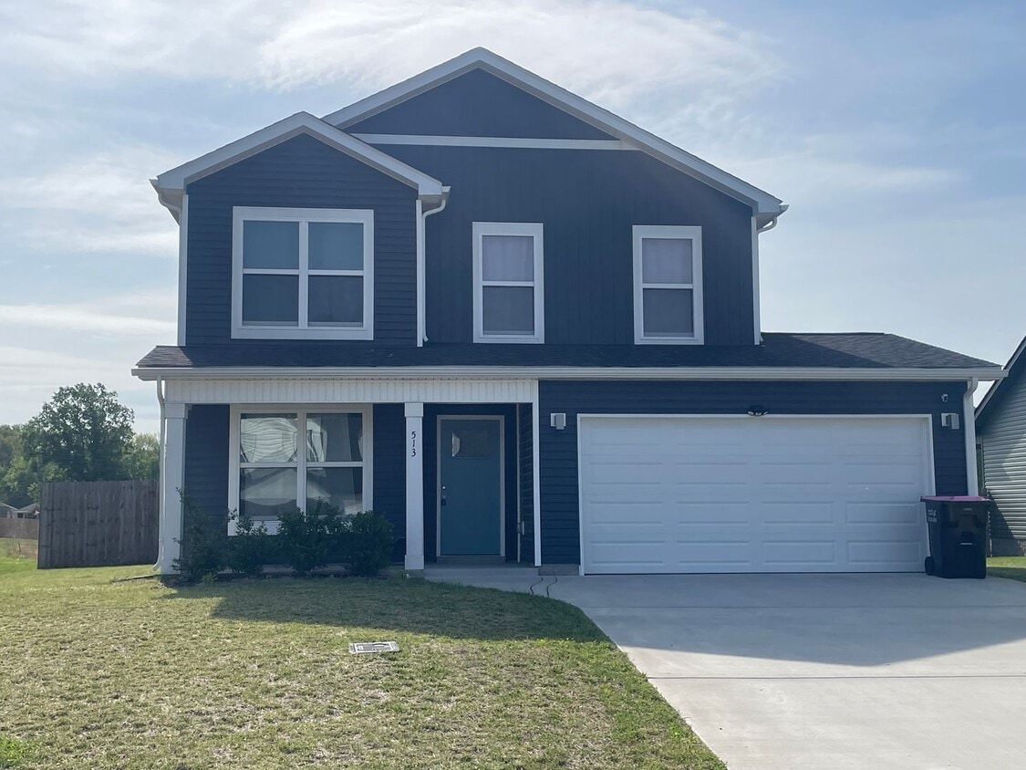 Foto del edificio - 3 Bedroom Pet Friendly Home For Rent!