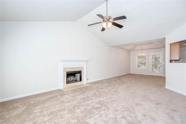 Building Photo - 196 Molasses Ln