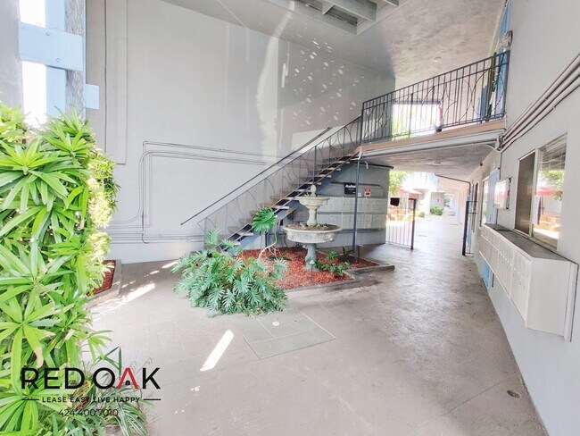 Building Photo - 12520 Lakewood Blvd