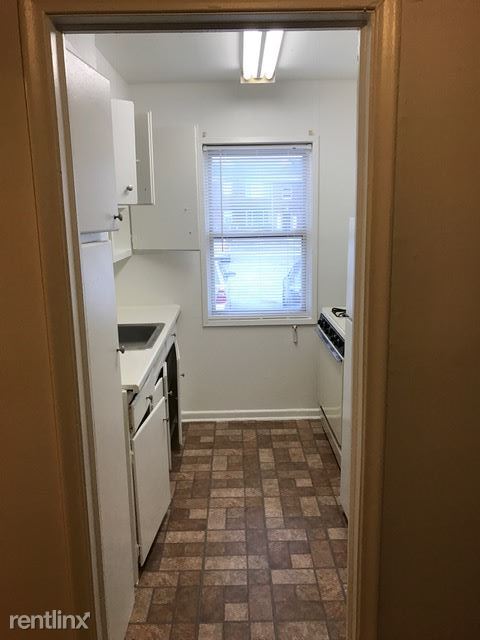 Foto del edificio - 9531 Greenview Ave