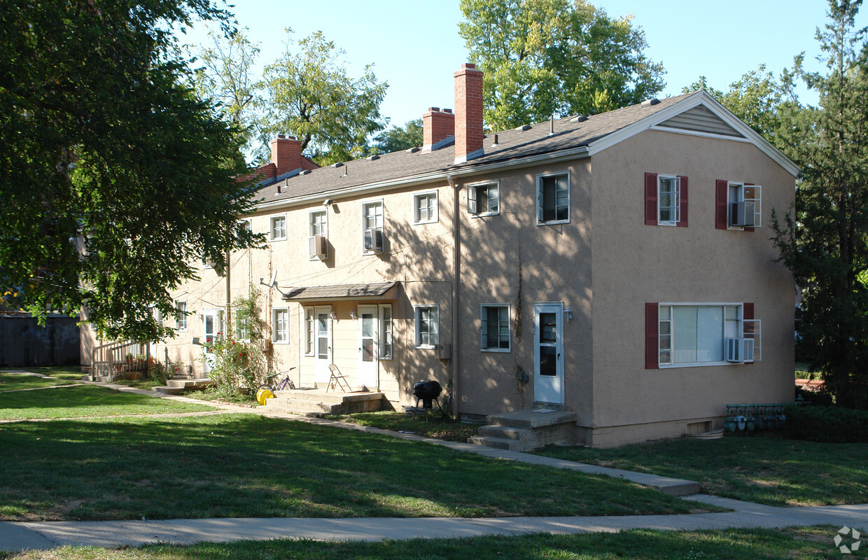 Primary Photo - Baltimore Townhomes