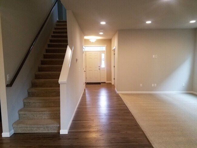 Foto del edificio - Poulsbo 3 Bedroom Close to Schools & Bases!