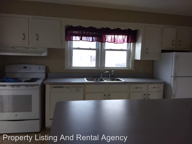 Foto del edificio - 2 br, 1 bath House - 601 W H Street