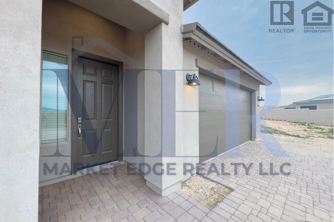 Foto del edificio - 3Bed/2Bath Home at I-17/Carefree Hwy! $1995 MOVE-IN SPECIAL! Ready for Immediate Move-In!