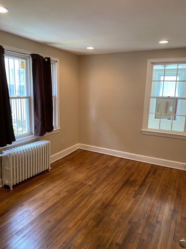 Foto del edificio - 3924 7th St NE
