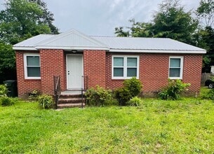Building Photo - 900 S Best St