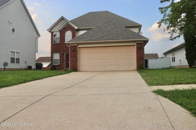 Building Photo - 6915 Woodhaven Pl Dr