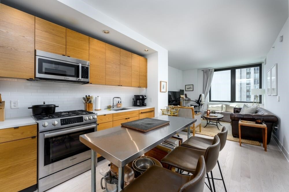 10 Provost St Unit 1106, New York, NJ 07302 Condo for Rent in New