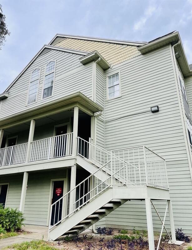 Foto principal - 6166 Westgate Dr