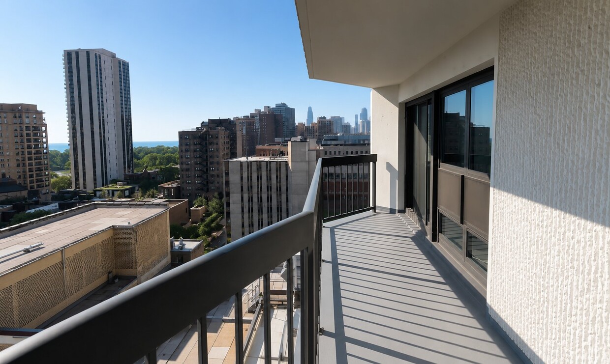 Photo - 2500 N Clark St (Chicago, IL)
