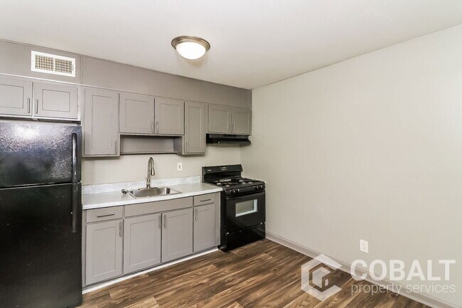 Foto del edificio - 2138 Park Terrace