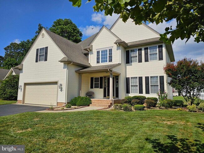 Foto del edificio - 28050 Cross Creek Dr