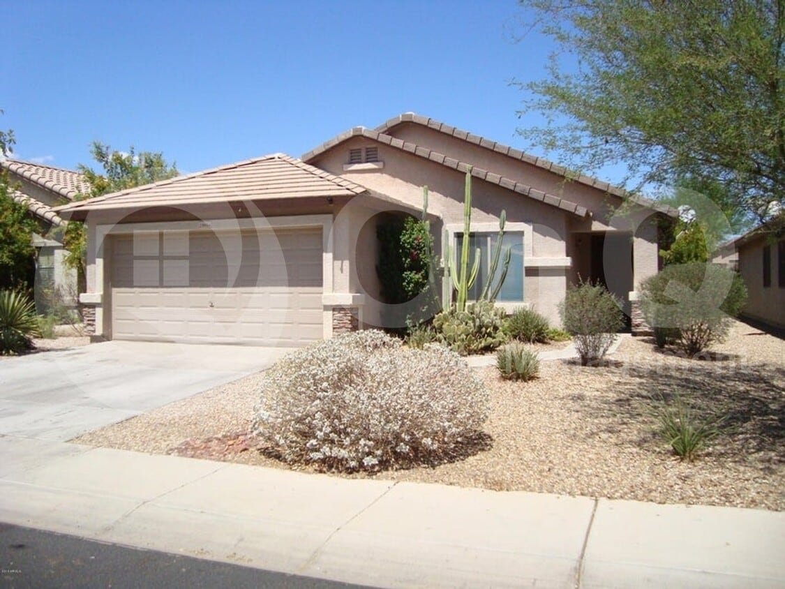 Foto principal - 25854 W Williams St