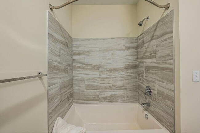 Interior Photo - The Fountains