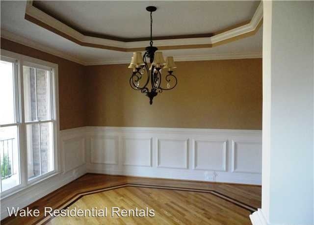 Building Photo - 4 br, 3.5 bath House - 10205 San Remo Place