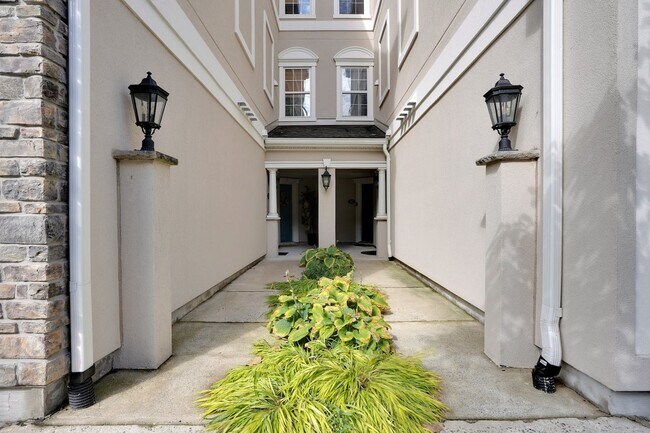 Foto del edificio - 32 Barrister Street, Clifton, NJ 07013 - 2...