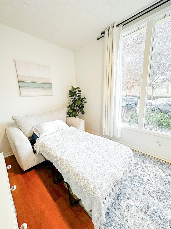 Foto del edificio - 1096 Piedmont Ave NE
