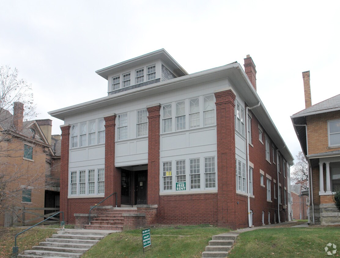 Primary Photo - 1475-1481 E Broad St