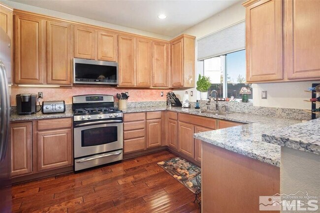 Foto del edificio - 2497 Westfall Rd