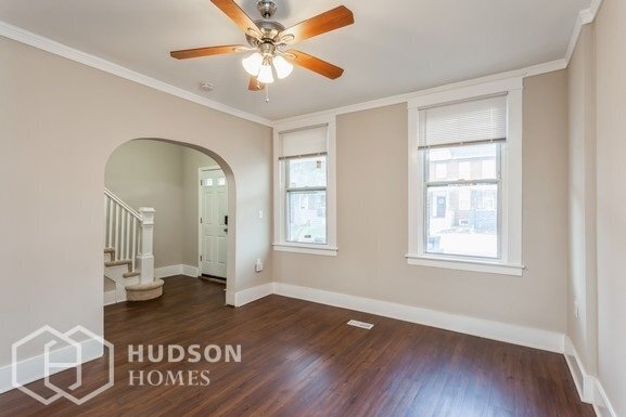 Building Photo - 4027 W Cold Spring Ln