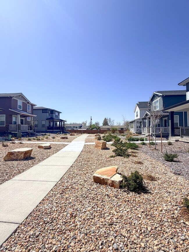 Foto del edificio - Like-New Single-Family Home in Bennett!