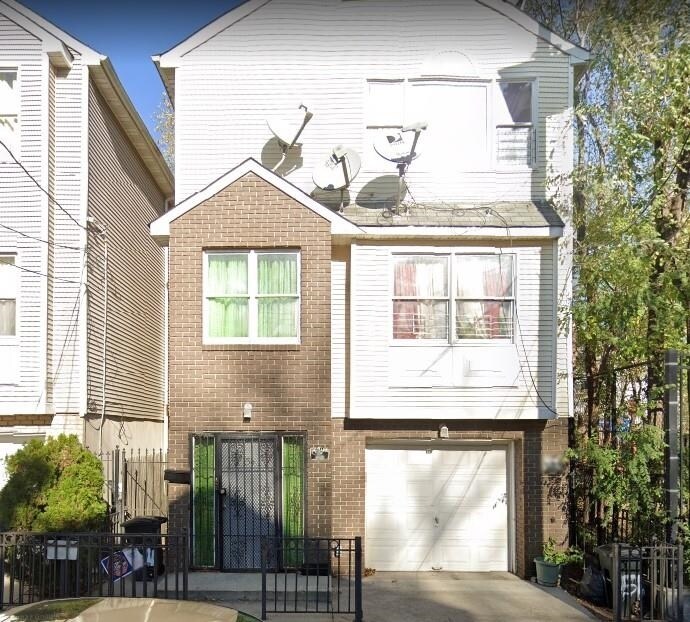 Foto principal - 154 Wilkinson Ave