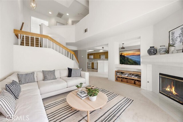 Foto principal - 631 S Glenhurst Dr