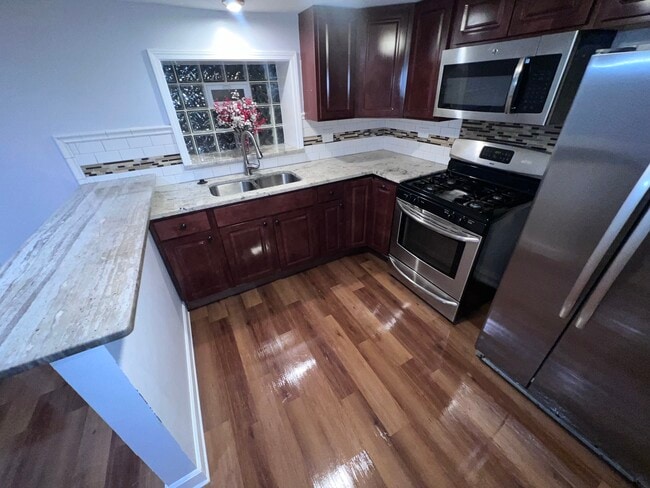 Kitchen Area - 5741 N Artesian Ave
