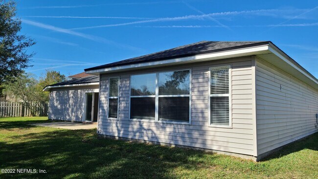 Building Photo - 12737 Chandler View Ct