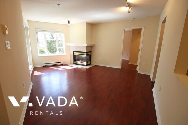Photo du bâtiment - Wyndham Hall UBC 2 Bedroom Apartment For R...