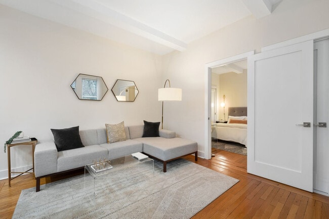 Foto del edificio - 151 E 80th St