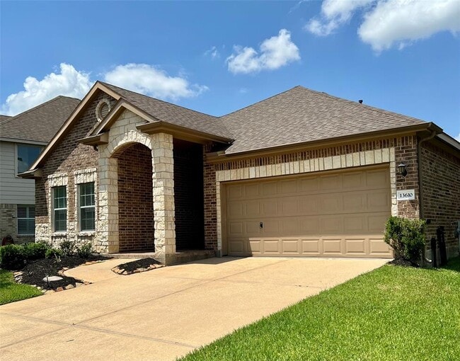 Foto del edificio - 13610 Northpointe Ridge Ln