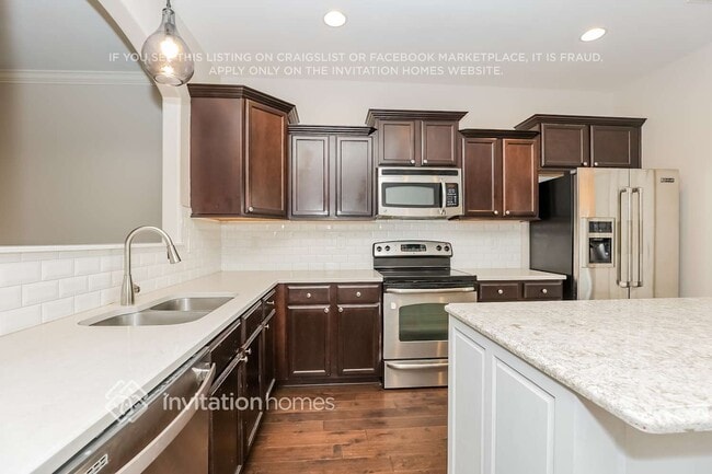 Foto del edificio - 1115 Golf View Way