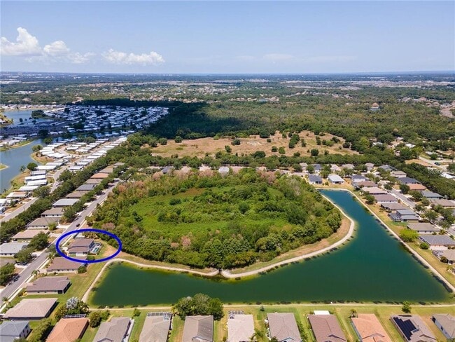 Foto del edificio - 8385 47th St Cir E