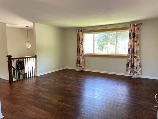 Foto del edificio - 414 Orleans Ln