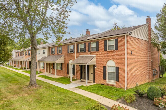 Foto del edificio - Stratford Apartments