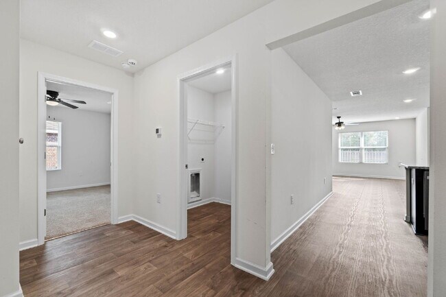 Foto del edificio - 1047 Limpkin St