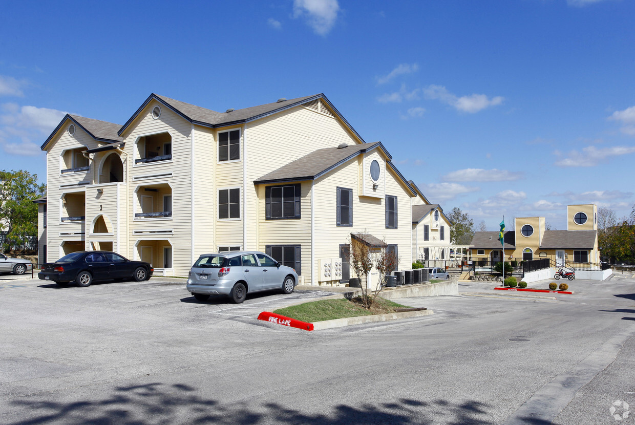 Hill Country - Apartments in San Marcos, TX | Apartments.com