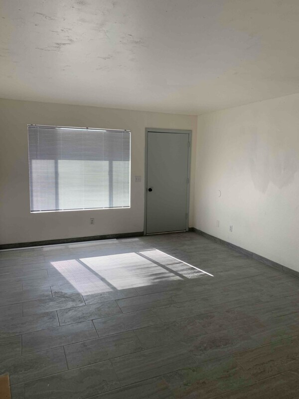 Foto del edificio - 3019 N 57th Dr