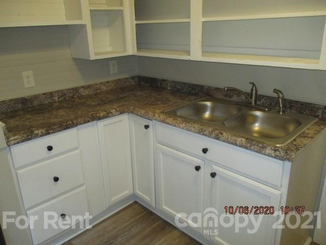 Building Photo - 1012 E 36th St