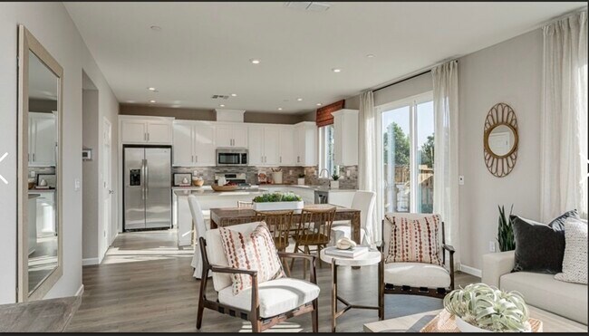 Building Photo - 830 Fruit Stand Cir