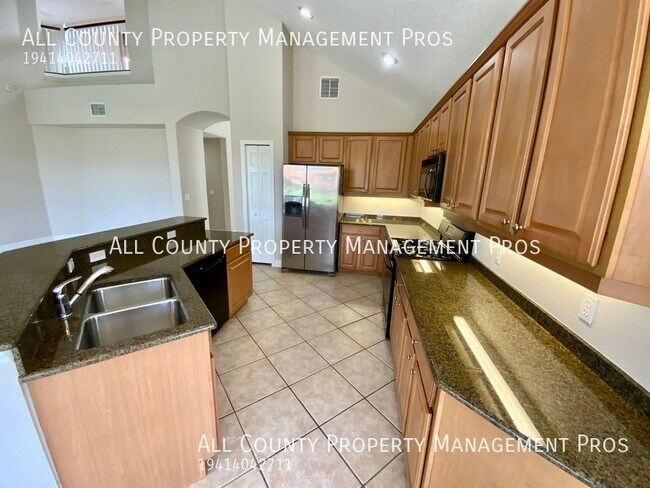 Photo - 642 Foggy Morn Ln House